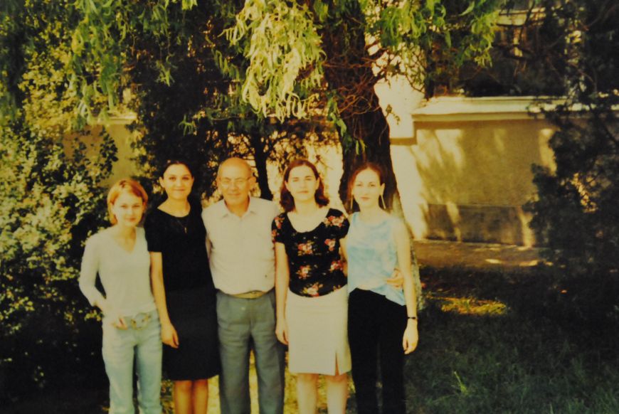 Colegiul National Economic Theodor Costescu, 1998-2002, clasa XII-C